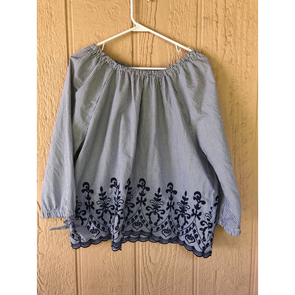 Embroidered lace shirt